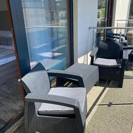 Liana Hrebienok C106