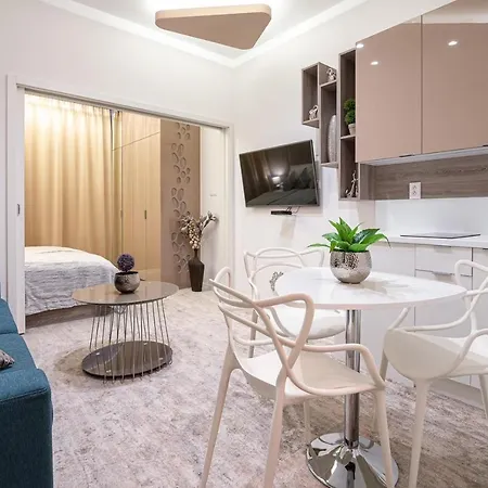 Liana Hrebienok C106 Apartmán *