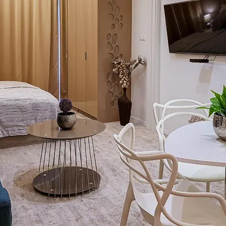 Liana Hrebienok C106 Apartmán