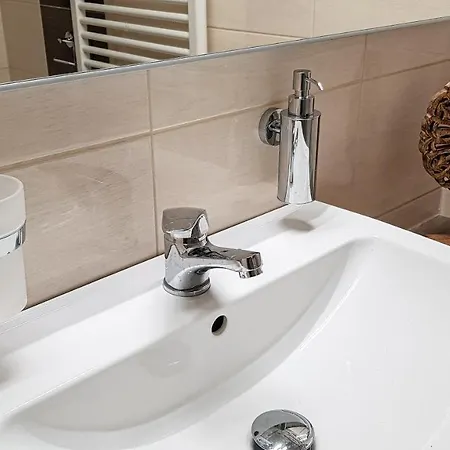 Liana Hrebienok C106 Apartmán